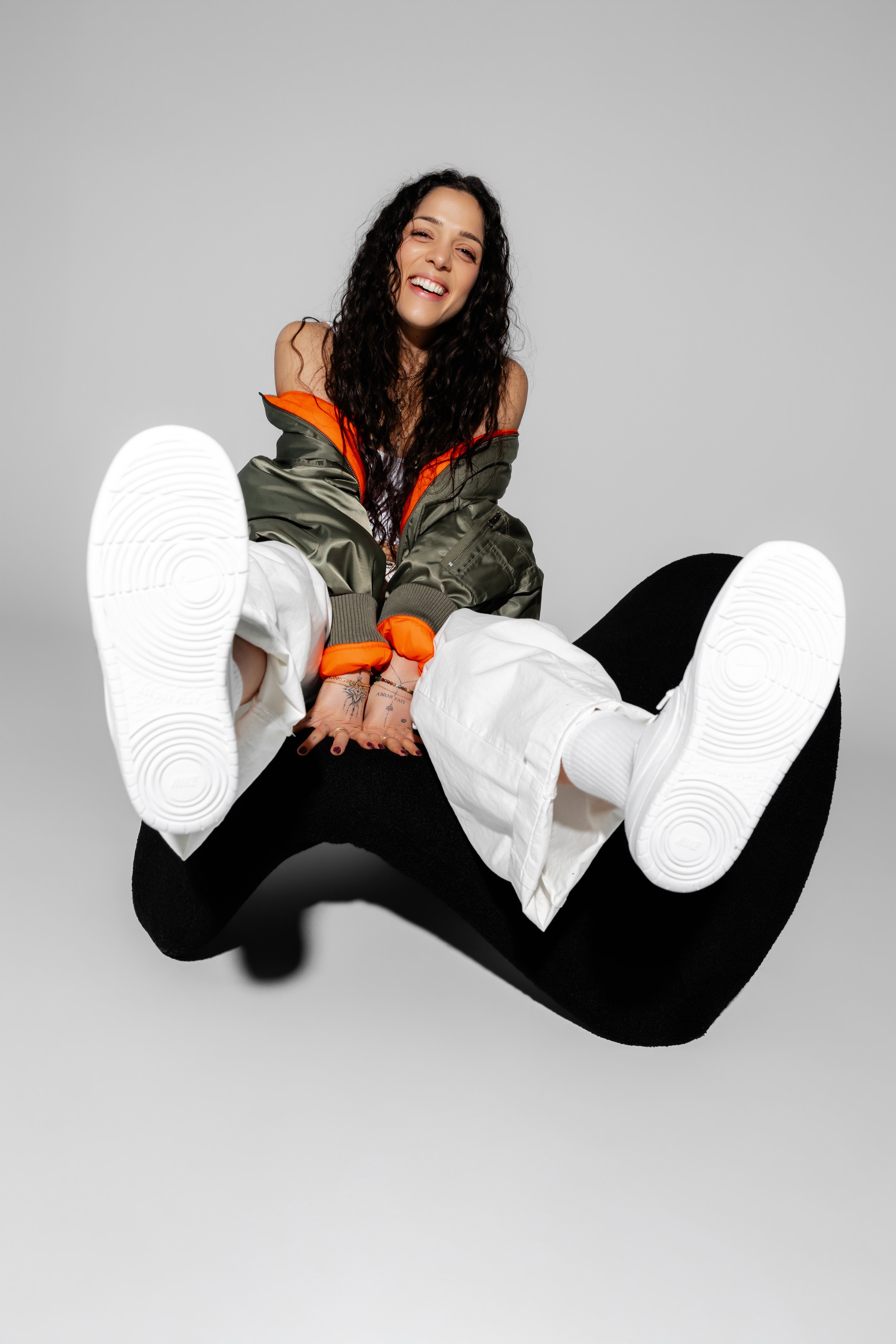Joyia photographed by Sandra Monaco for MOVĀ Creative